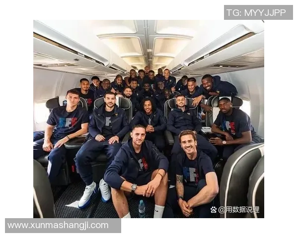 足球明星之间的亲密关系揭秘与互动分析图解